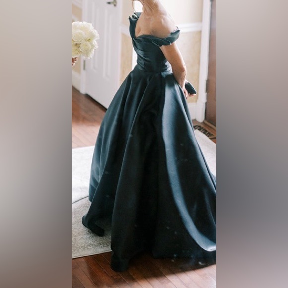 Jovani Black Evening Gown - Picture 5 of 7